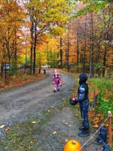 Camper Halloween is a fun annual event at Bronte Creek campground. 
